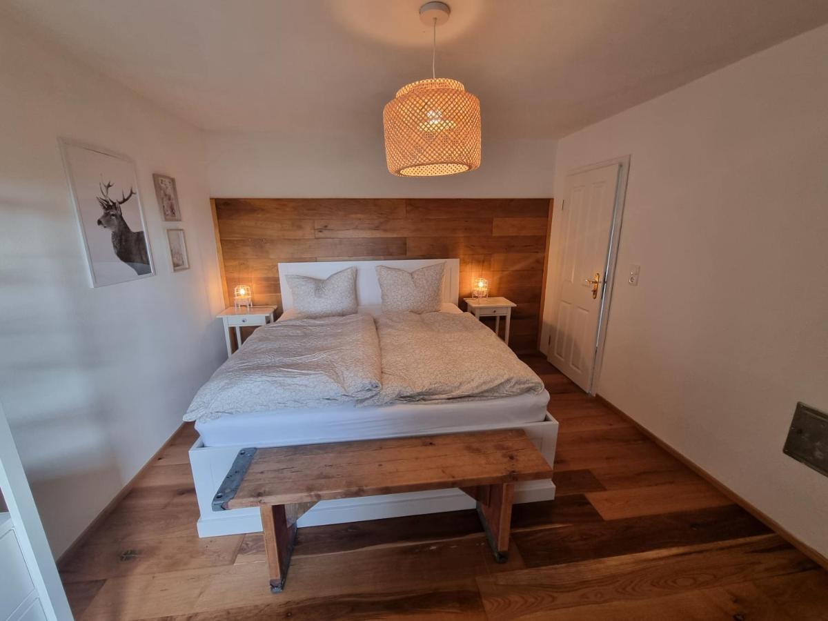 Charmantes Eifel Ferienhaus An Der Schavener Heide Мехерних Екстериор снимка
